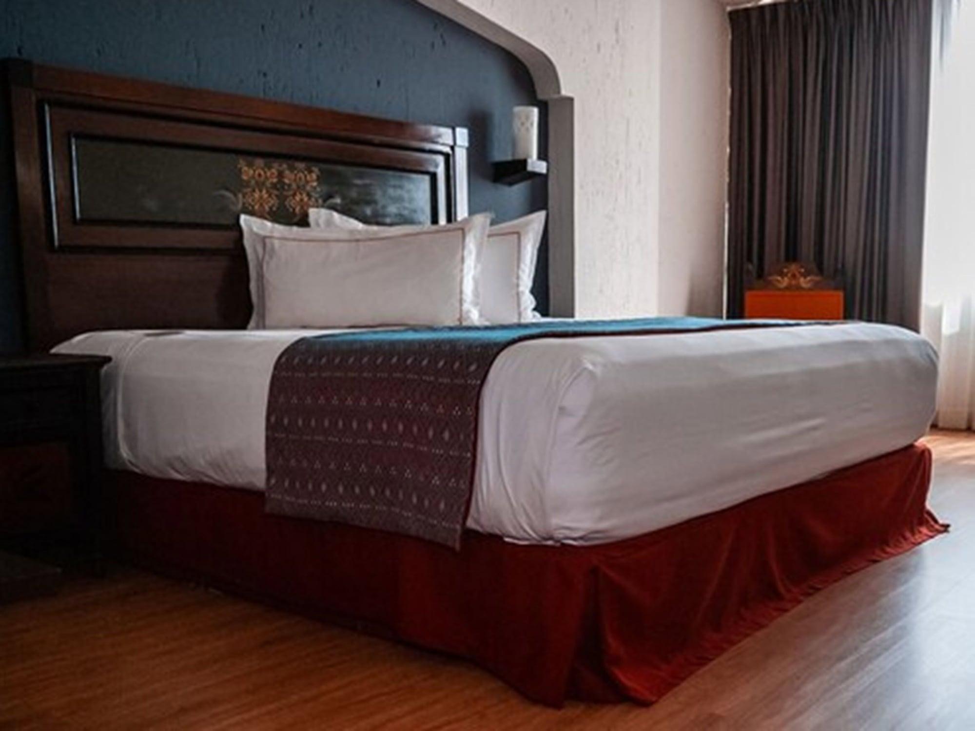 Hotel Fenix Guadalajara Esterno foto