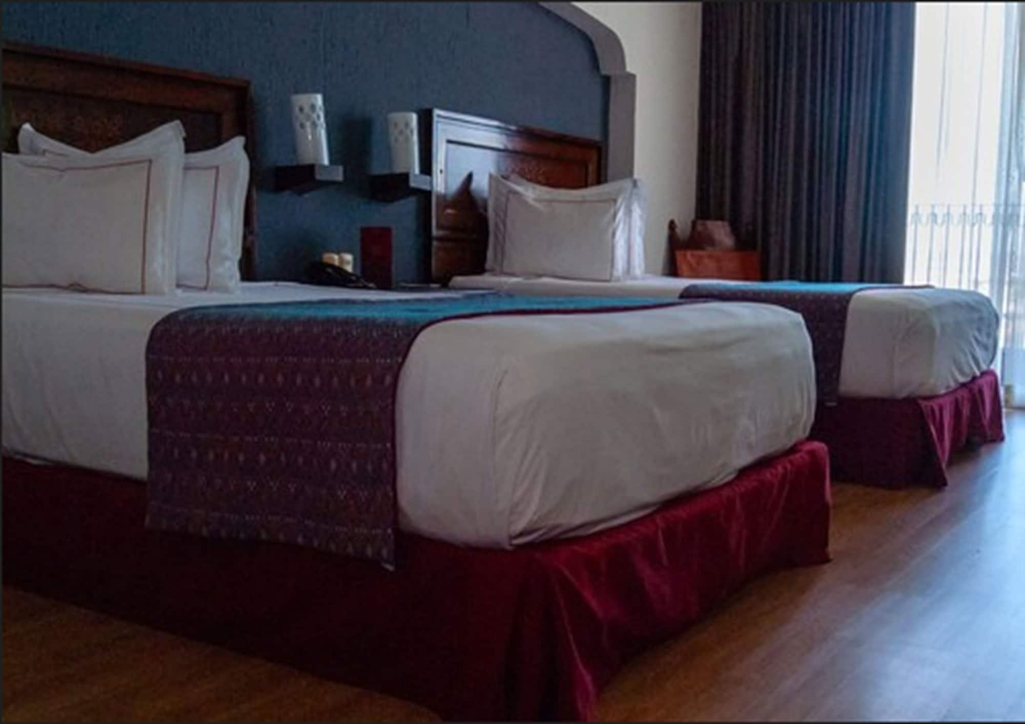 Hotel Fenix Guadalajara Esterno foto