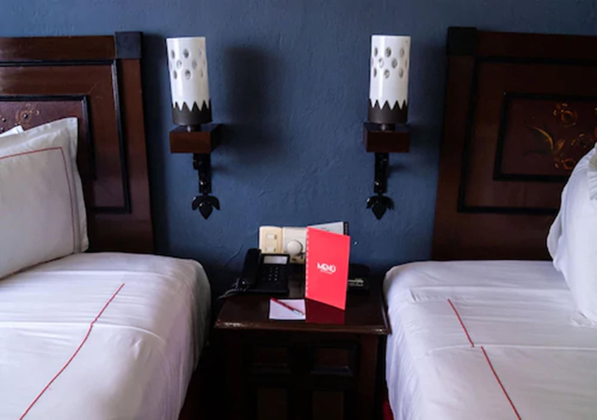 Hotel Fenix Guadalajara Esterno foto
