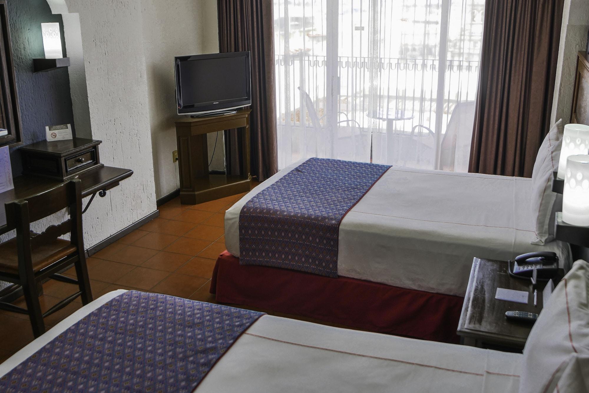 Hotel Fenix Guadalajara Esterno foto