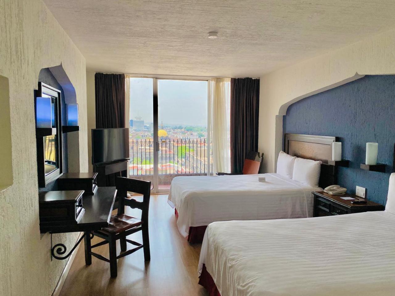 Hotel Fenix Guadalajara Esterno foto